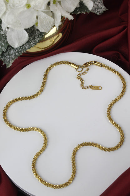Colar Gold Madrid