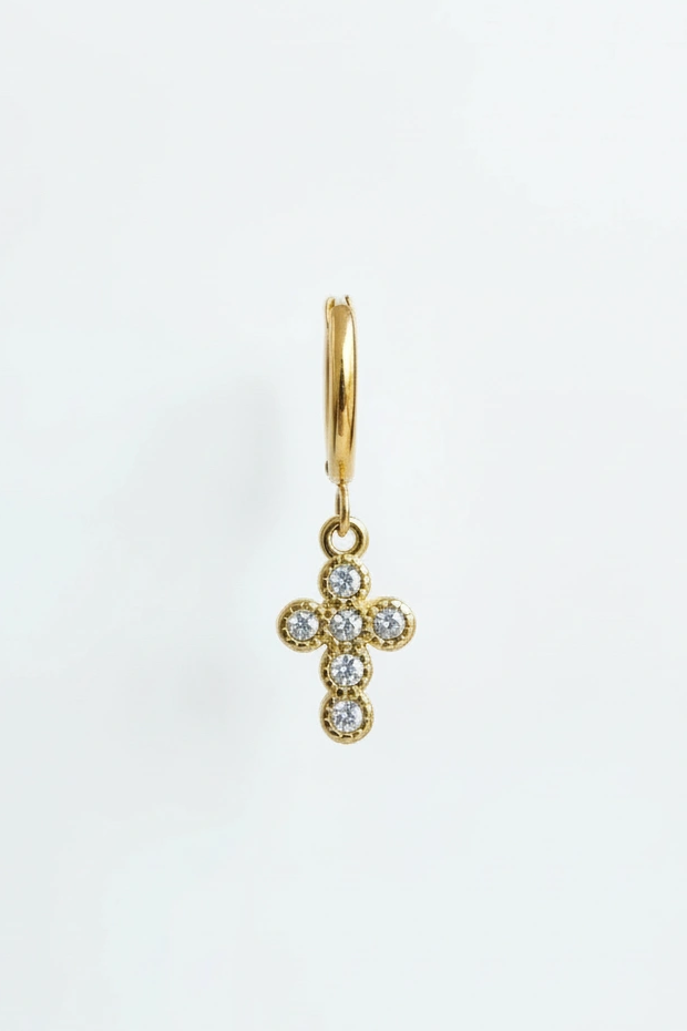 Argolas dourada com pendente de cruz cravejada em zircónias