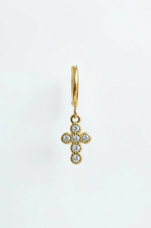 Argolas dourada com pendente de cruz cravejada em zircónias